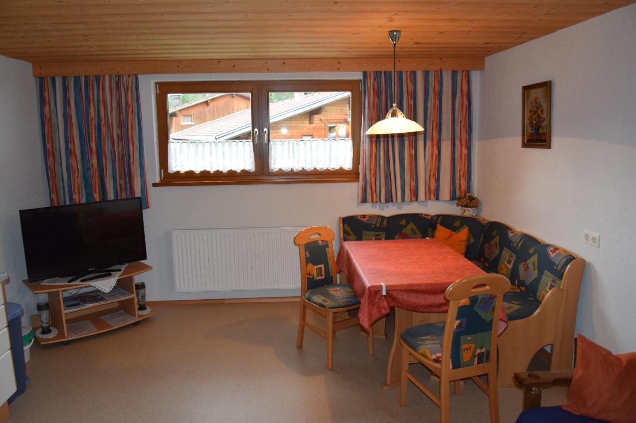 Ferienwohnung Gapp Elbigenalp Dış mekan fotoğraf